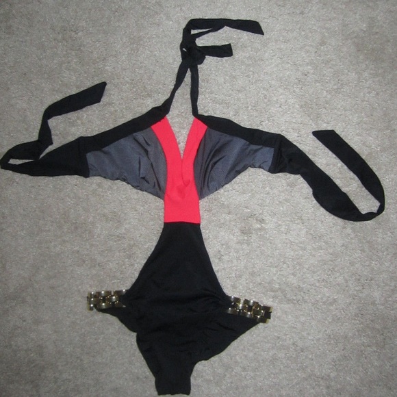BEACH BUNNY "SHORE LINES" CHAIN MONOKINI - Picture 3 of 8